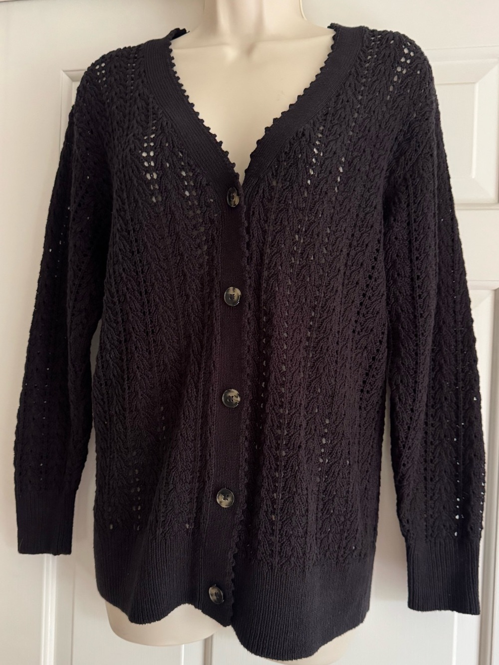 Aritzia Wilfred Black Crochet Open Knit Button Front Cardigan Sweater XS preppy